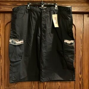 NWT Hova black shorts 48